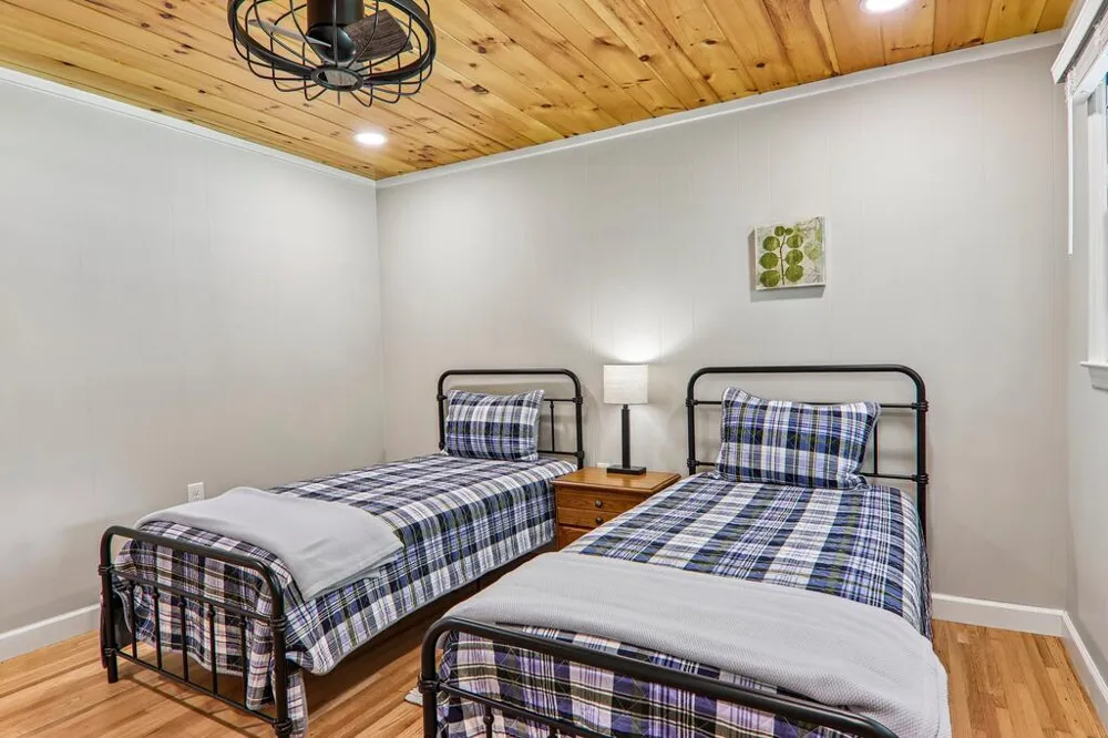 E Deep Creek Bryson City, NC 28713