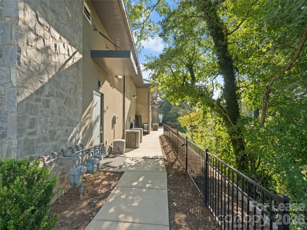 1870 Brevard Road #116 & 117 Arden, NC 28704