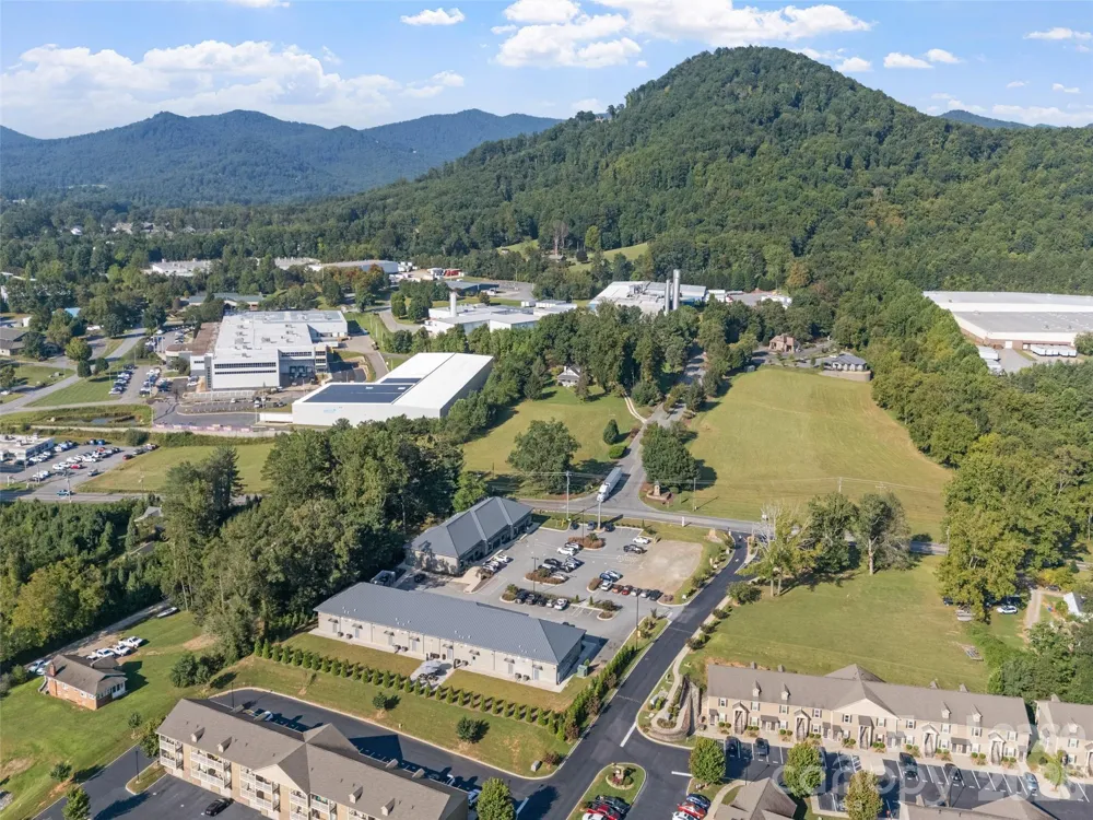 1870 Brevard Road #116 & 117 Arden, NC 28704