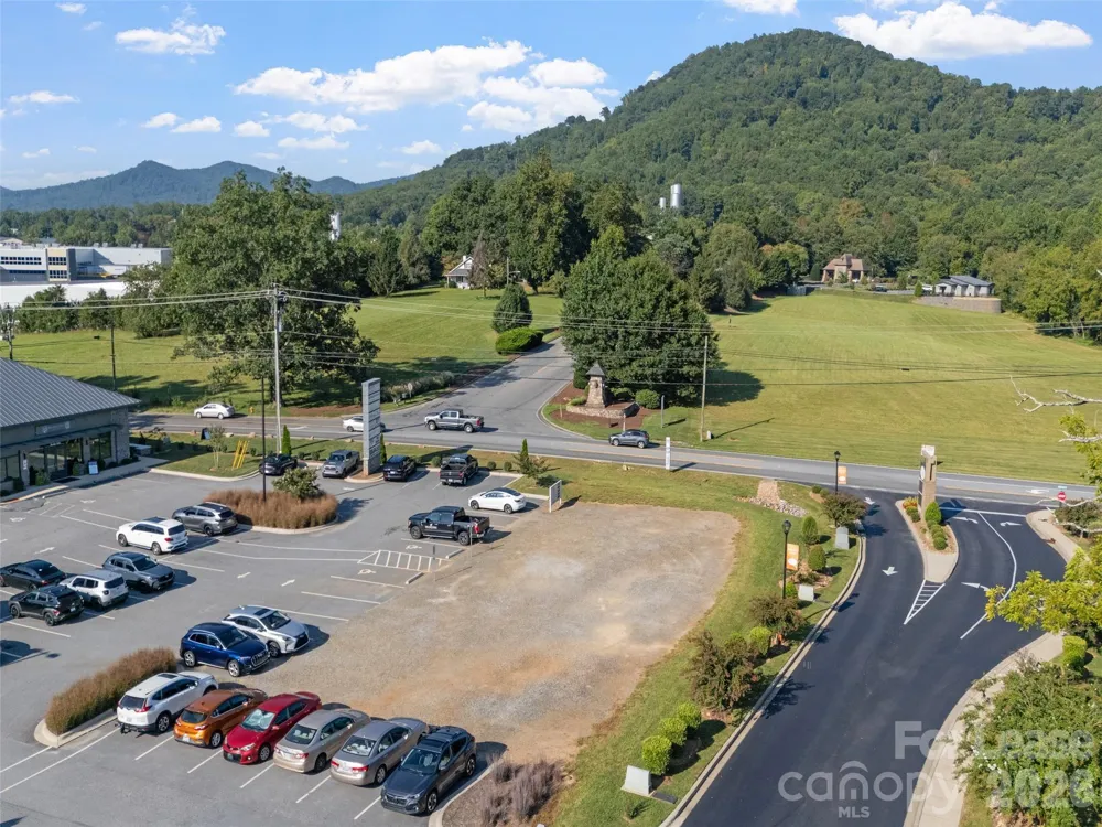 1870 Brevard Road #116 & 117 Arden, NC 28704