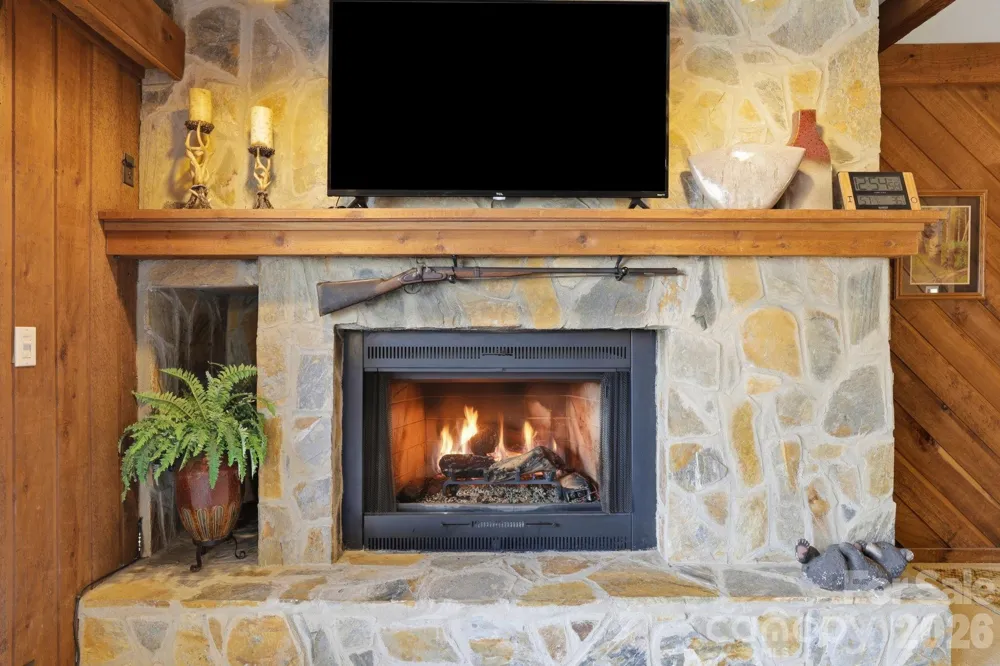 221 Toxaway Falls Drive #1 Lake Toxaway, NC 28747