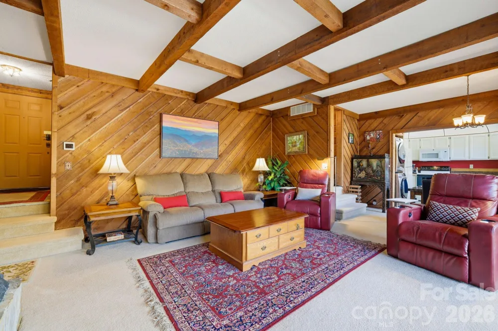 221 Toxaway Falls Drive #1 Lake Toxaway, NC 28747