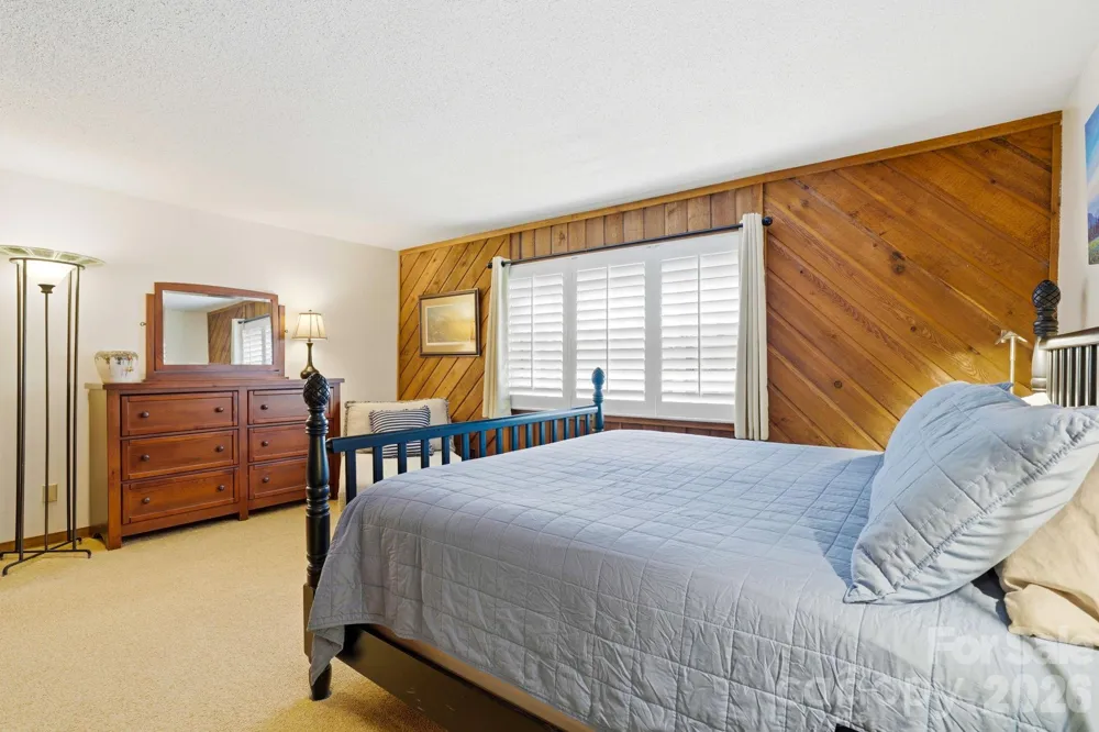 221 Toxaway Falls Drive #1 Lake Toxaway, NC 28747