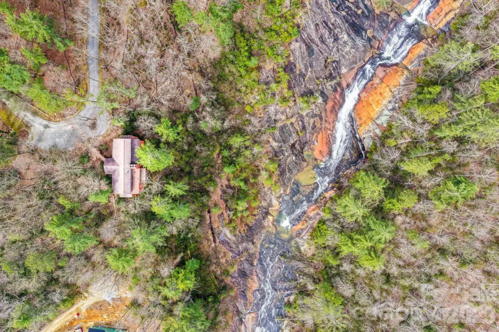 221 Toxaway Falls Drive #1 Lake Toxaway, NC 28747