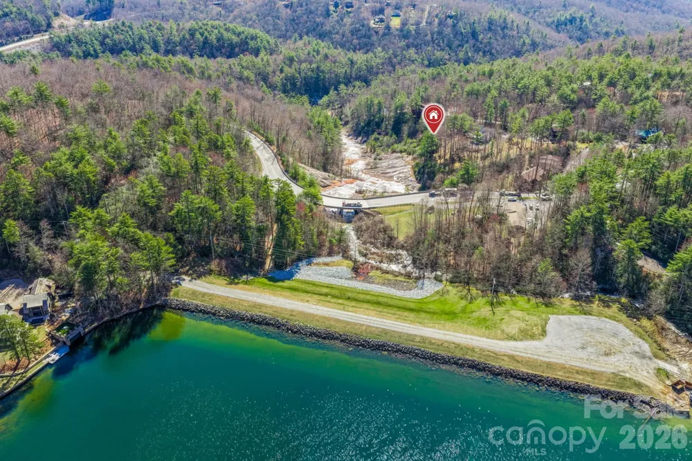 221 Toxaway Falls Drive #1 Lake Toxaway, NC 28747