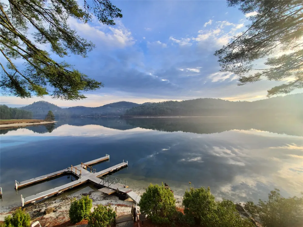 16 Hillside Lane Cashiers, NC 28717