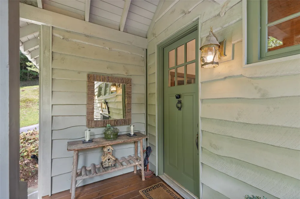 16 Hillside Lane Cashiers, NC 28717
