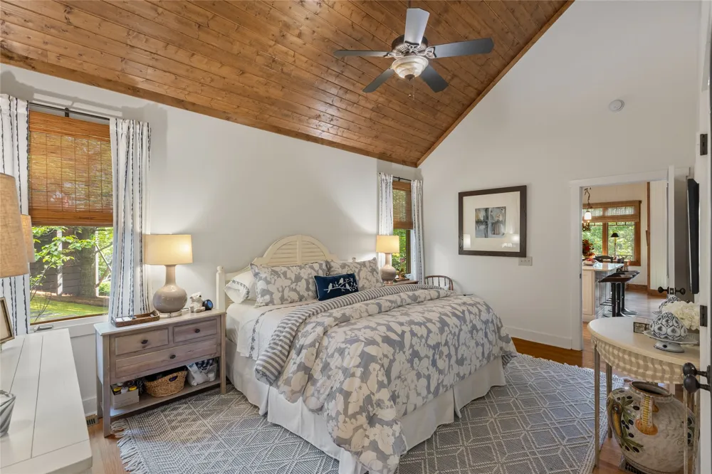 16 Hillside Lane Cashiers, NC 28717