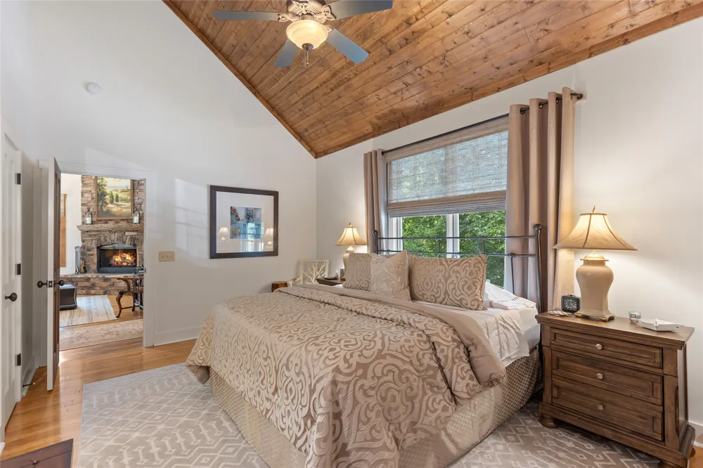 16 Hillside Lane Cashiers, NC 28717