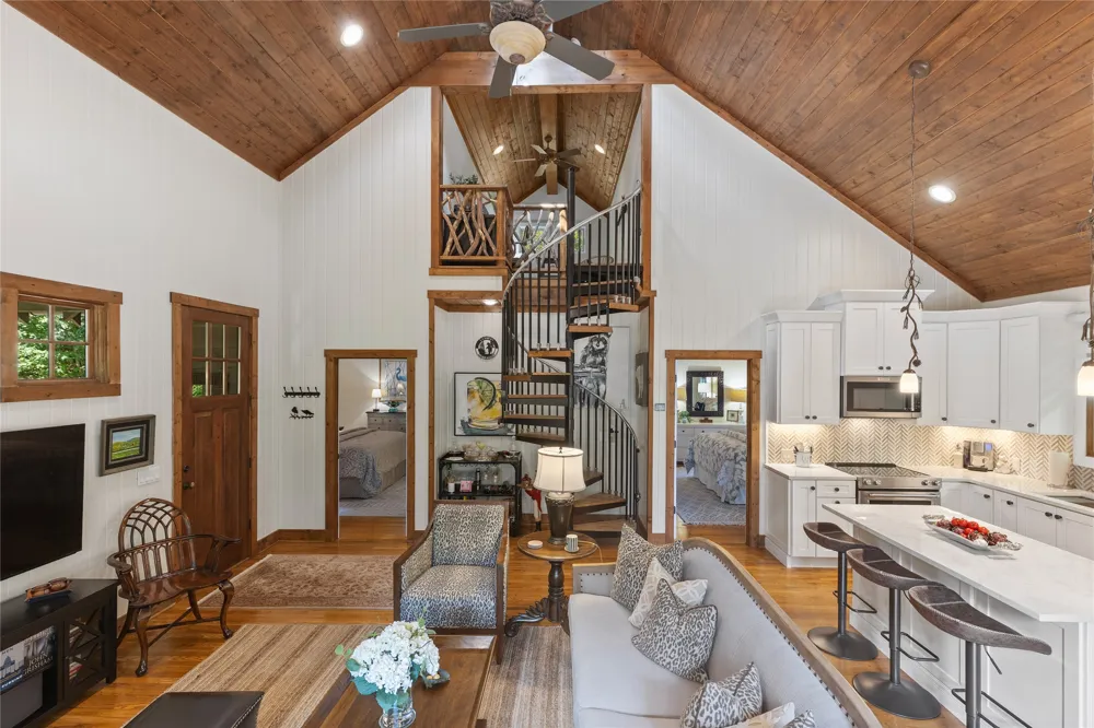 16 Hillside Lane Cashiers, NC 28717