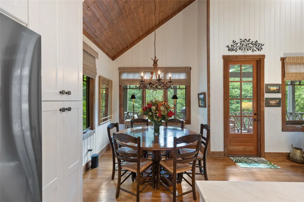 16 Hillside Lane Cashiers, NC 28717