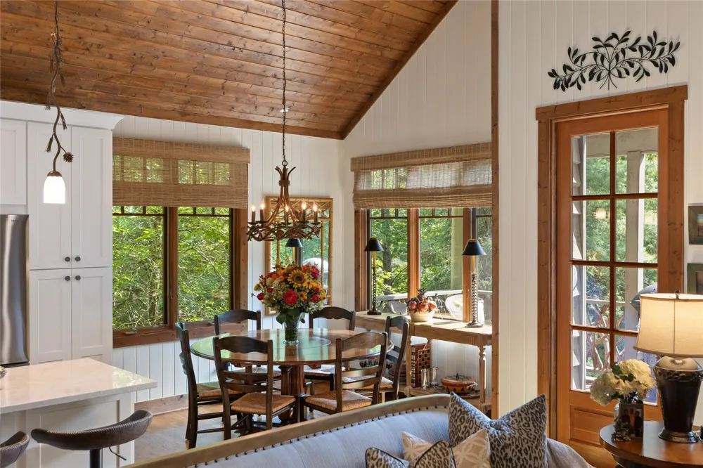 16 Hillside Lane Cashiers, NC 28717