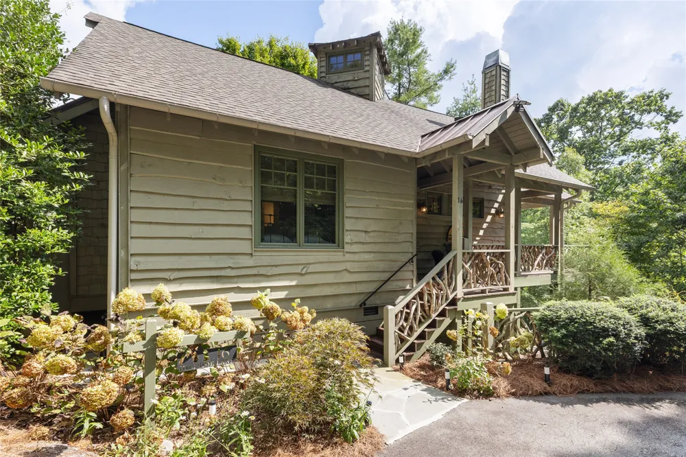 16 Hillside Lane Cashiers, NC 28717