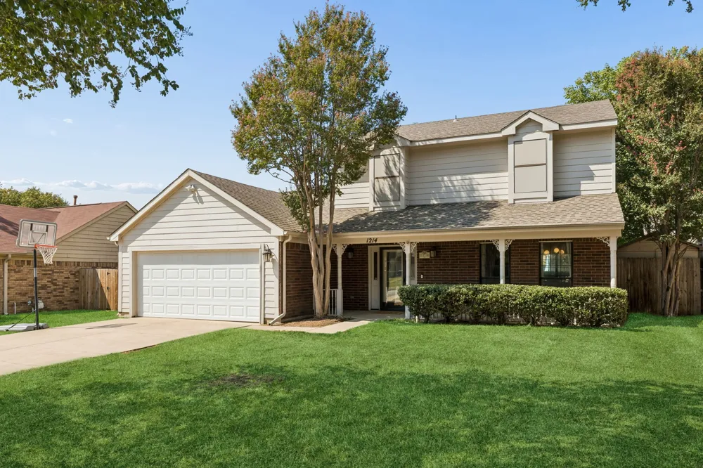 1214 Eaton Lane Grapevine, TX 76051