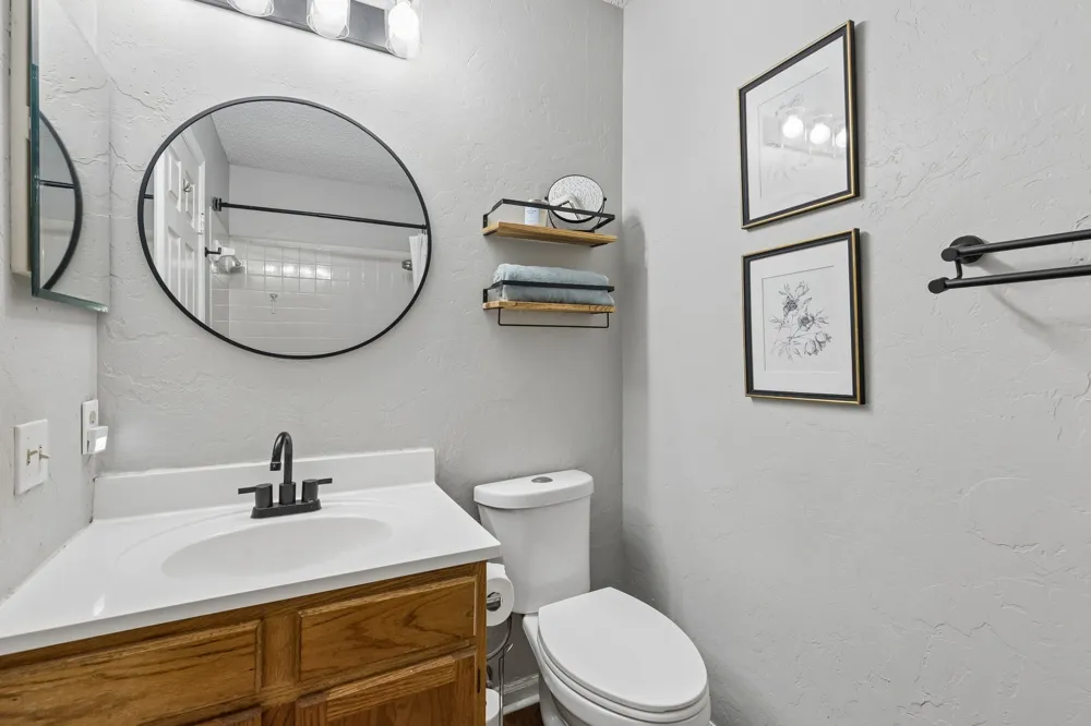 1214 Eaton Lane Grapevine, TX 76051