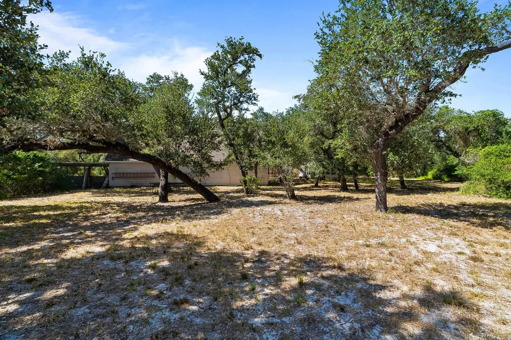 330 Sanctuary Dr. Rockport, TX 78382