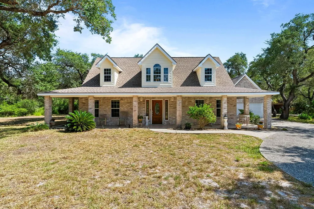 330 Sanctuary Dr. Rockport, TX 78382