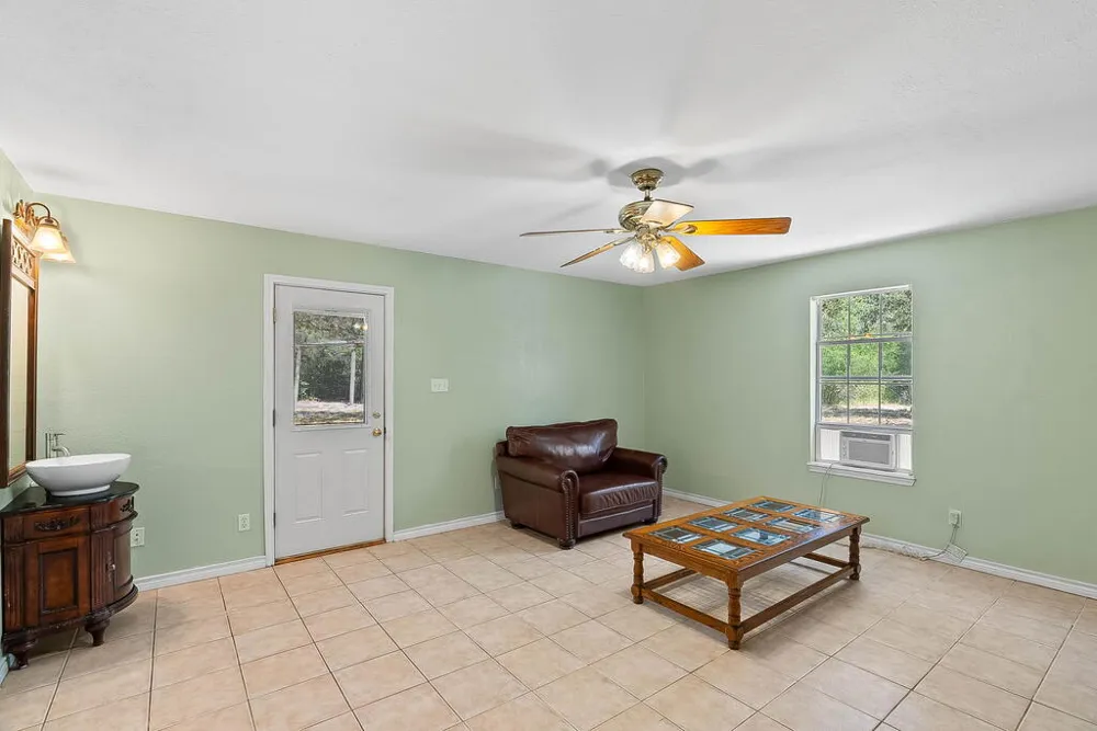 330 Sanctuary Dr. Rockport, TX 78382