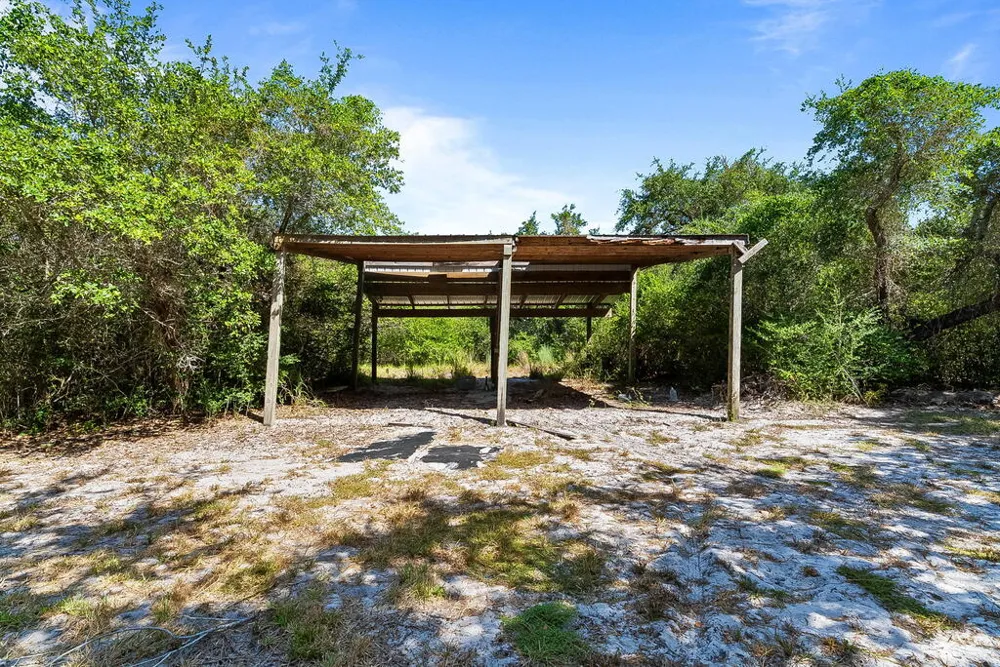 330 Sanctuary Dr. Rockport, TX 78382