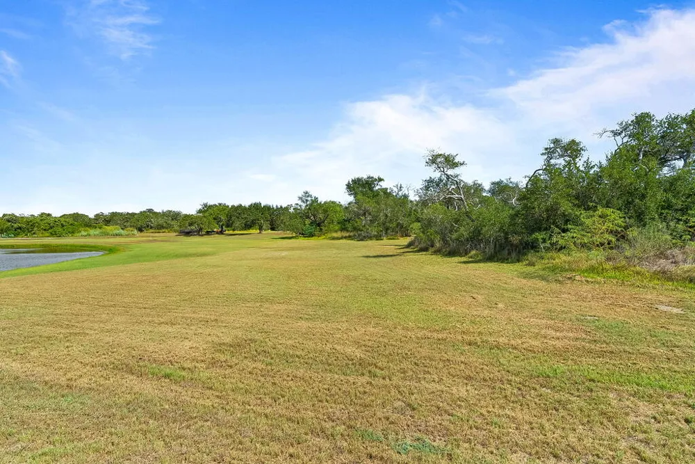 330 Sanctuary Dr. Rockport, TX 78382