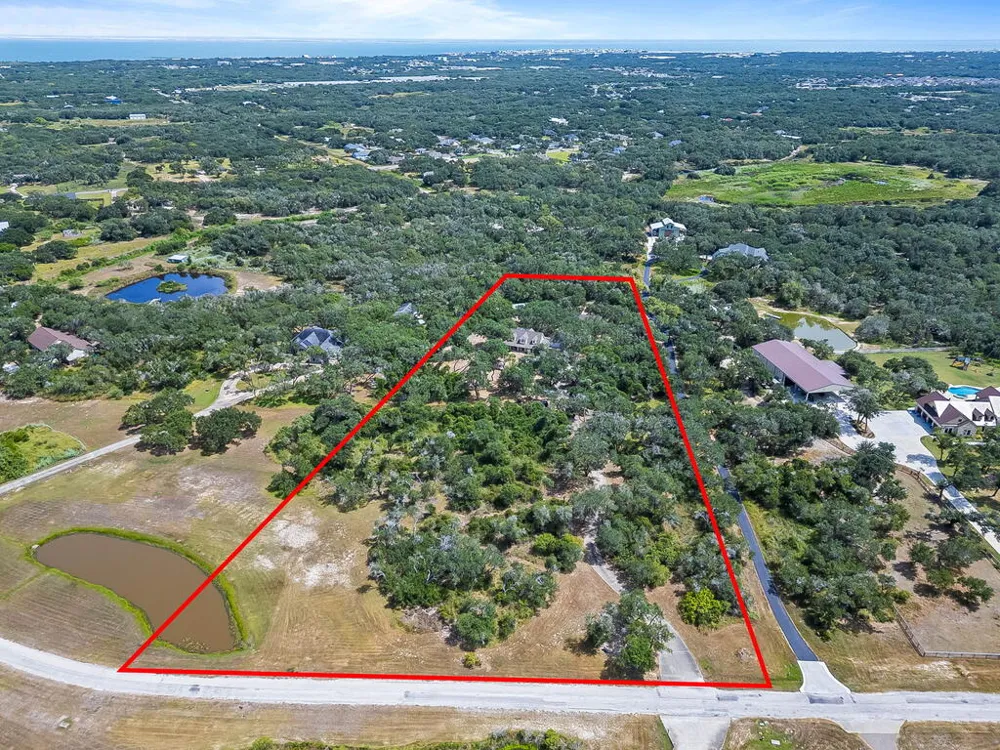 330 Sanctuary Dr. Rockport, TX 78382