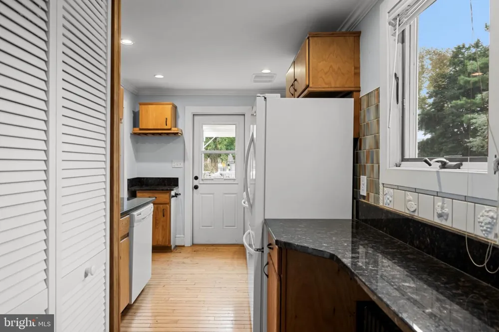 50 UNION STREET Medford, NJ 08055