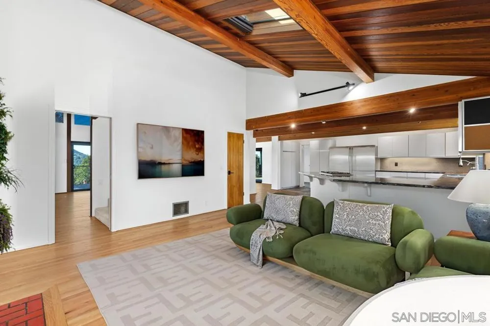 30830 Ranch Creek Valley Center, CA 92082