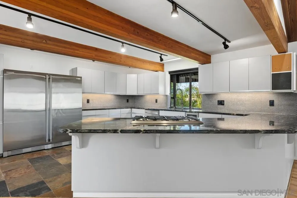 30830 Ranch Creek Valley Center, CA 92082