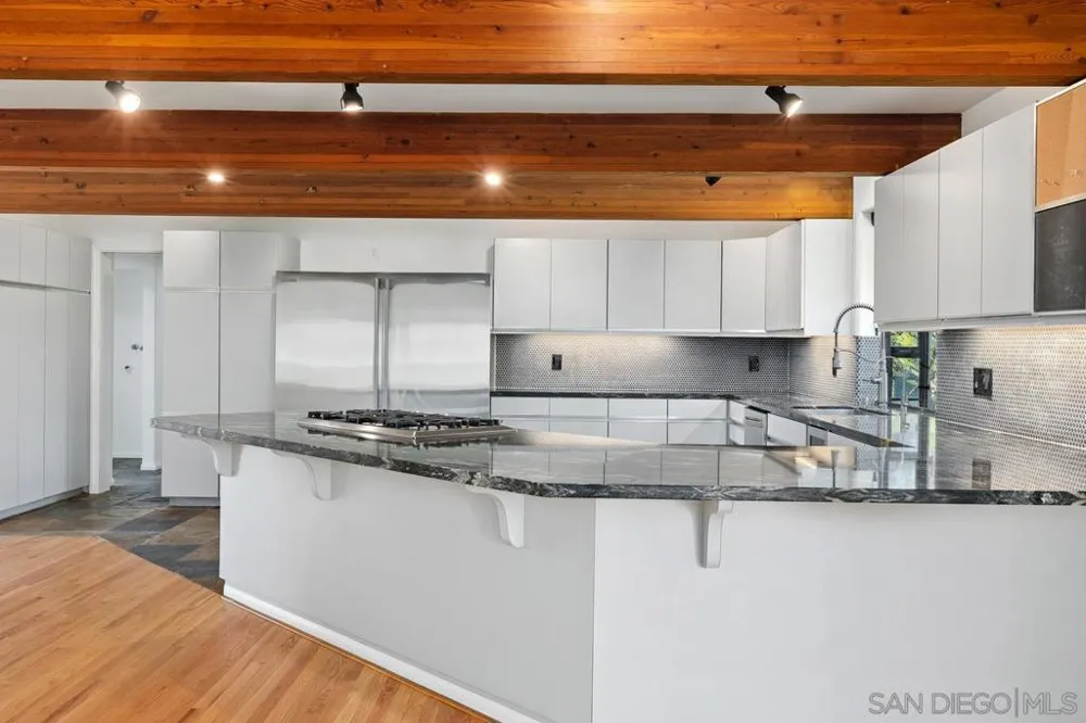 30830 Ranch Creek Valley Center, CA 92082