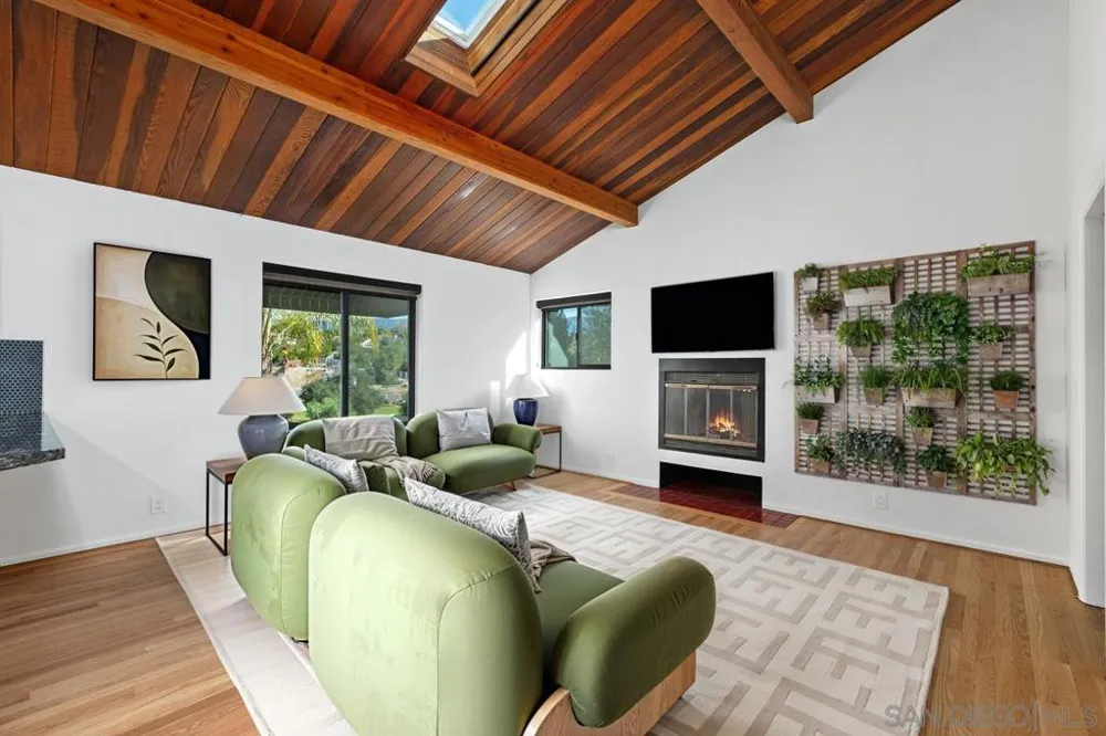 30830 Ranch Creek Valley Center, CA 92082