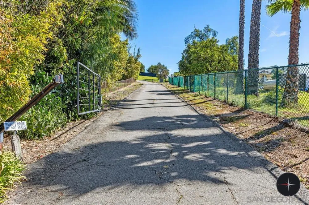 30830 Ranch Creek Valley Center, CA 92082