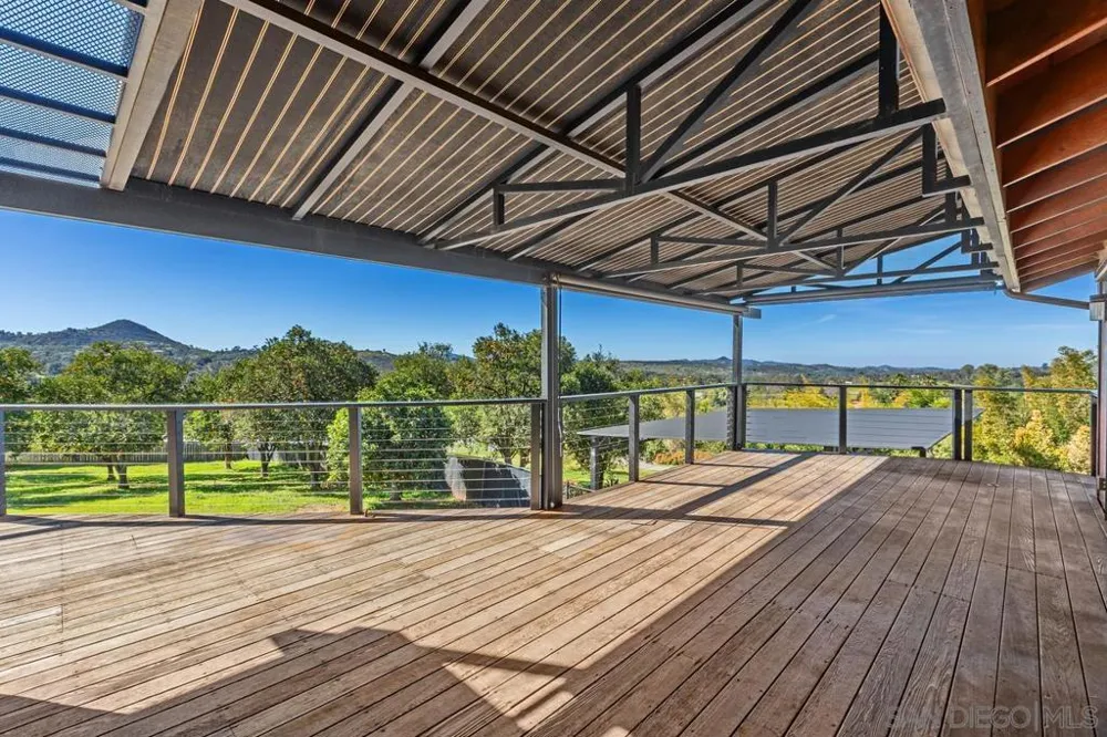 30830 Ranch Creek Valley Center, CA 92082