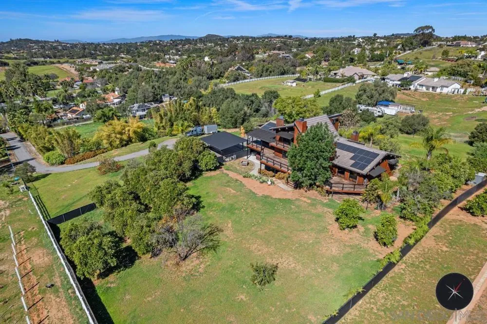 30830 Ranch Creek Valley Center, CA 92082