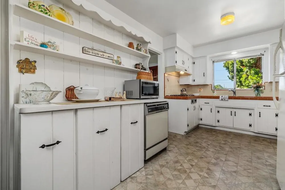 2503 Mulder St Lemon Grove, CA 91945