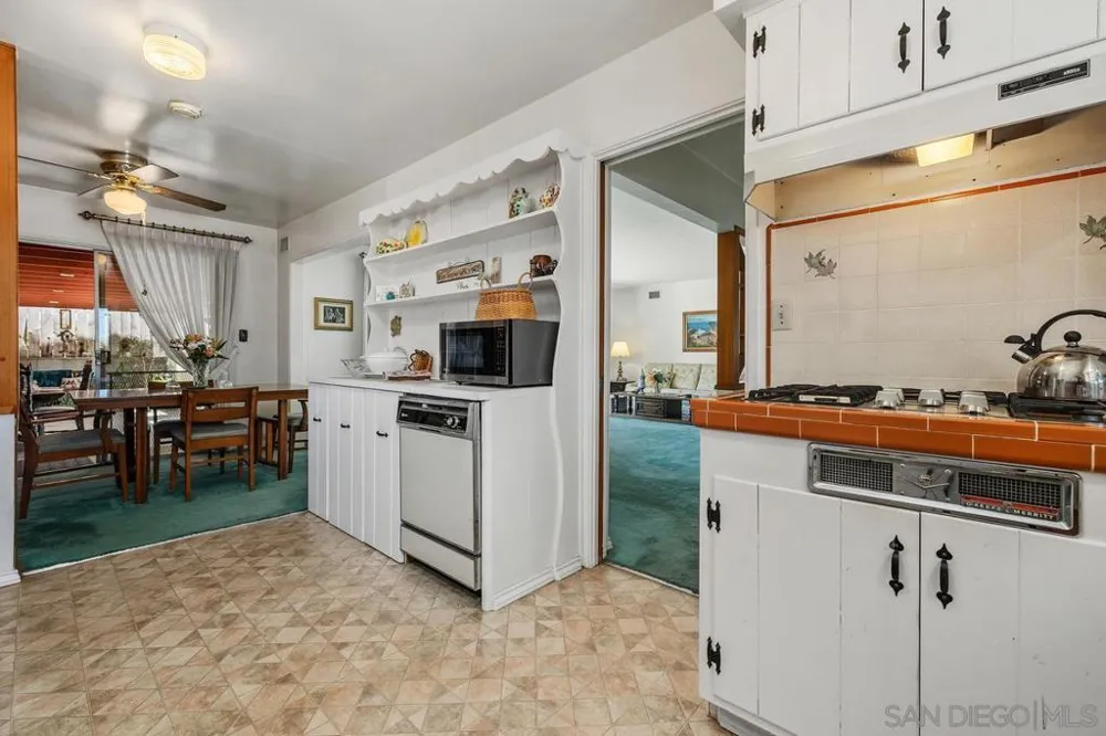 2503 Mulder St Lemon Grove, CA 91945