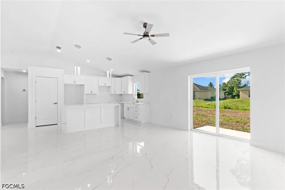 Hawthorne Avenue S Lehigh Acres, FL 33974