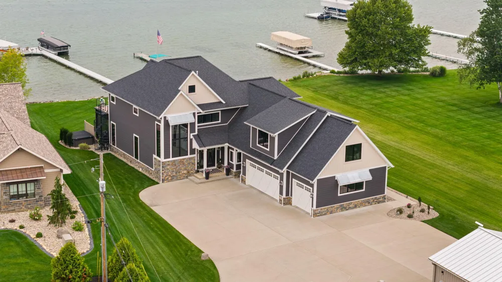296 Steves Scenic Drive Horton, MI 49246