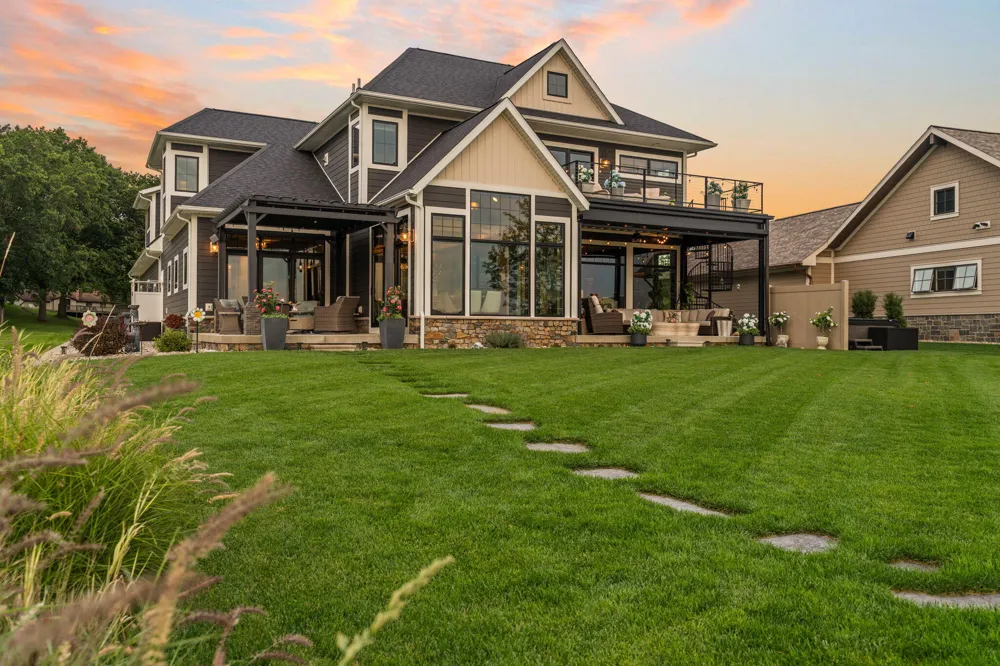 296 Steves Scenic Drive Horton, MI 49246