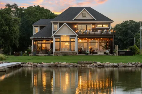 296 Steves Scenic Drive