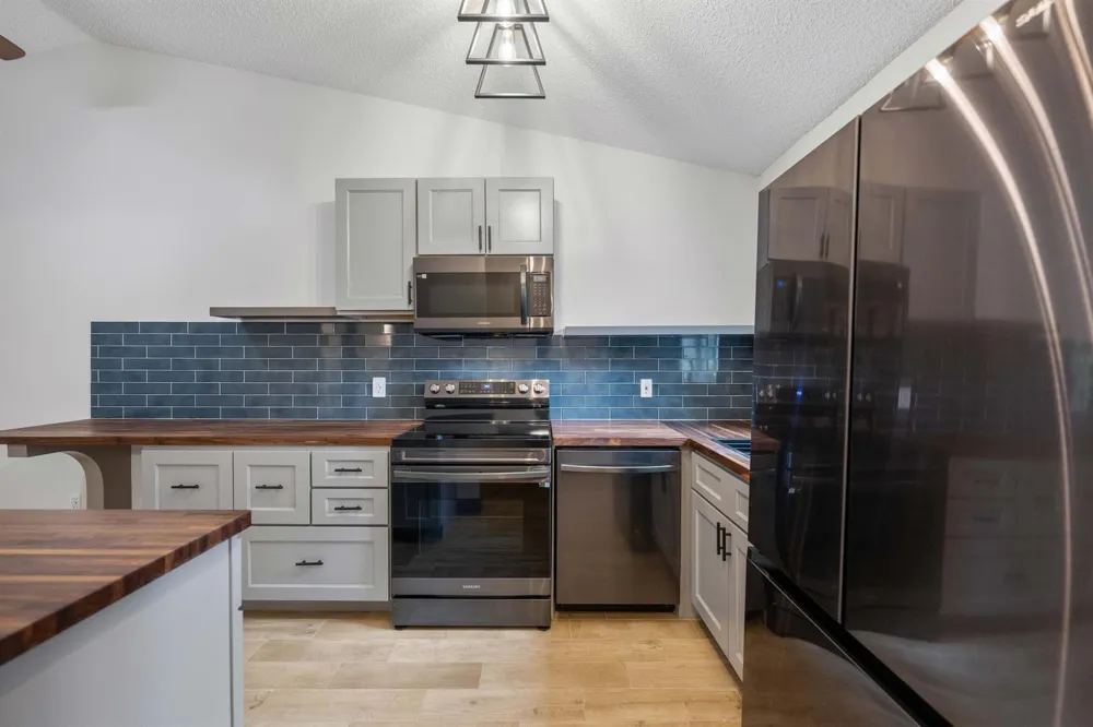 5214 Stacy Street #10 West Palm Beach, FL 33417