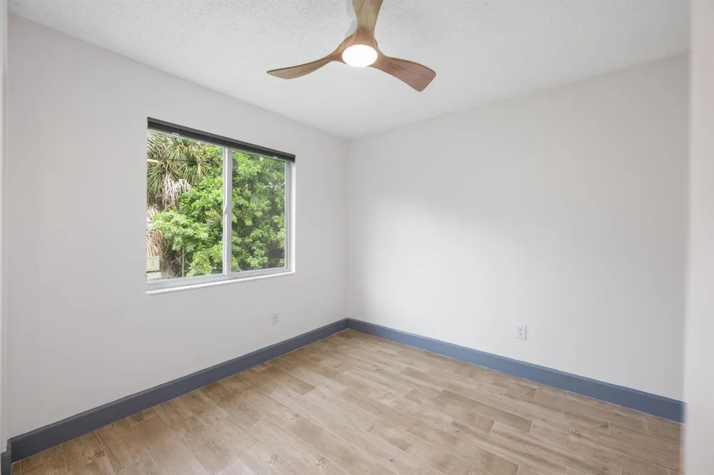 5214 Stacy Street #10 West Palm Beach, FL 33417