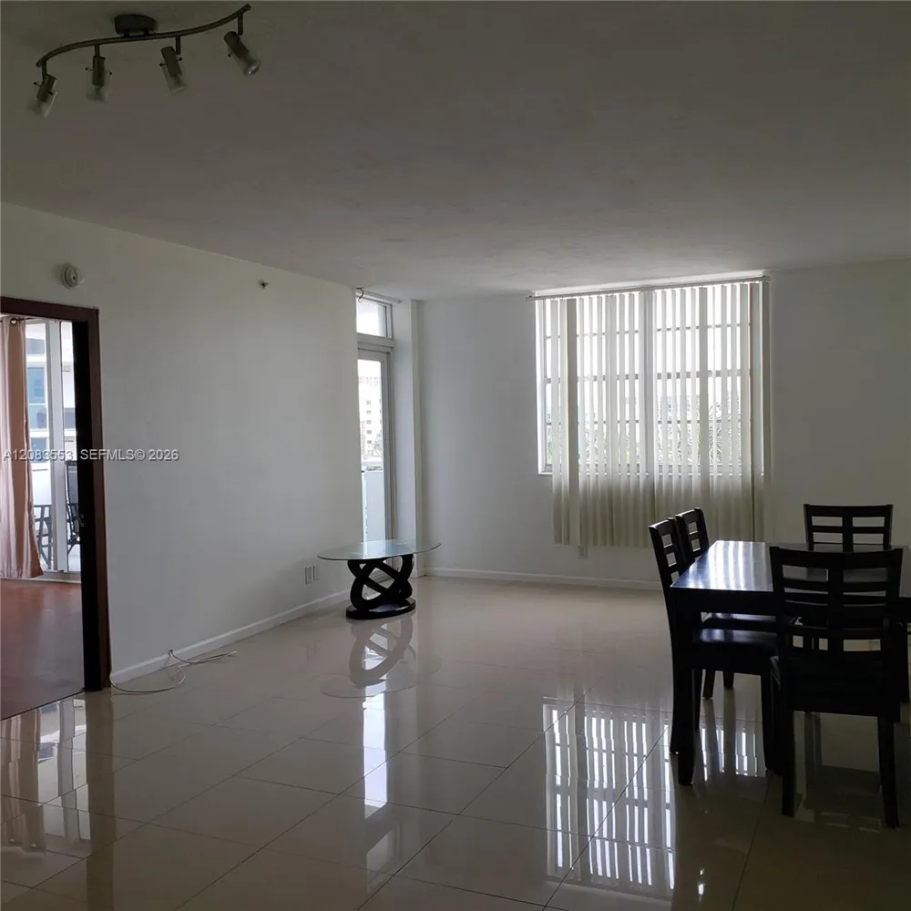 3001 S Ocean Dr #527 Hollywood, FL 33019