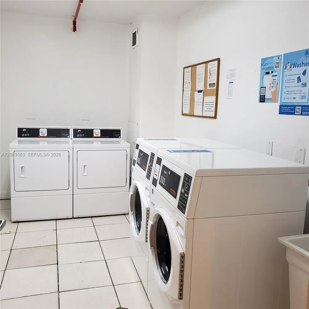 3001 S Ocean Dr #527 Hollywood, FL 33019