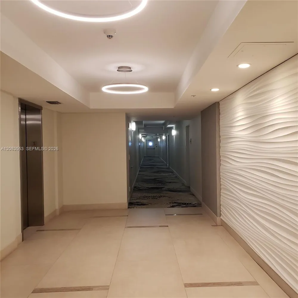 3001 S Ocean Dr #527 Hollywood, FL 33019