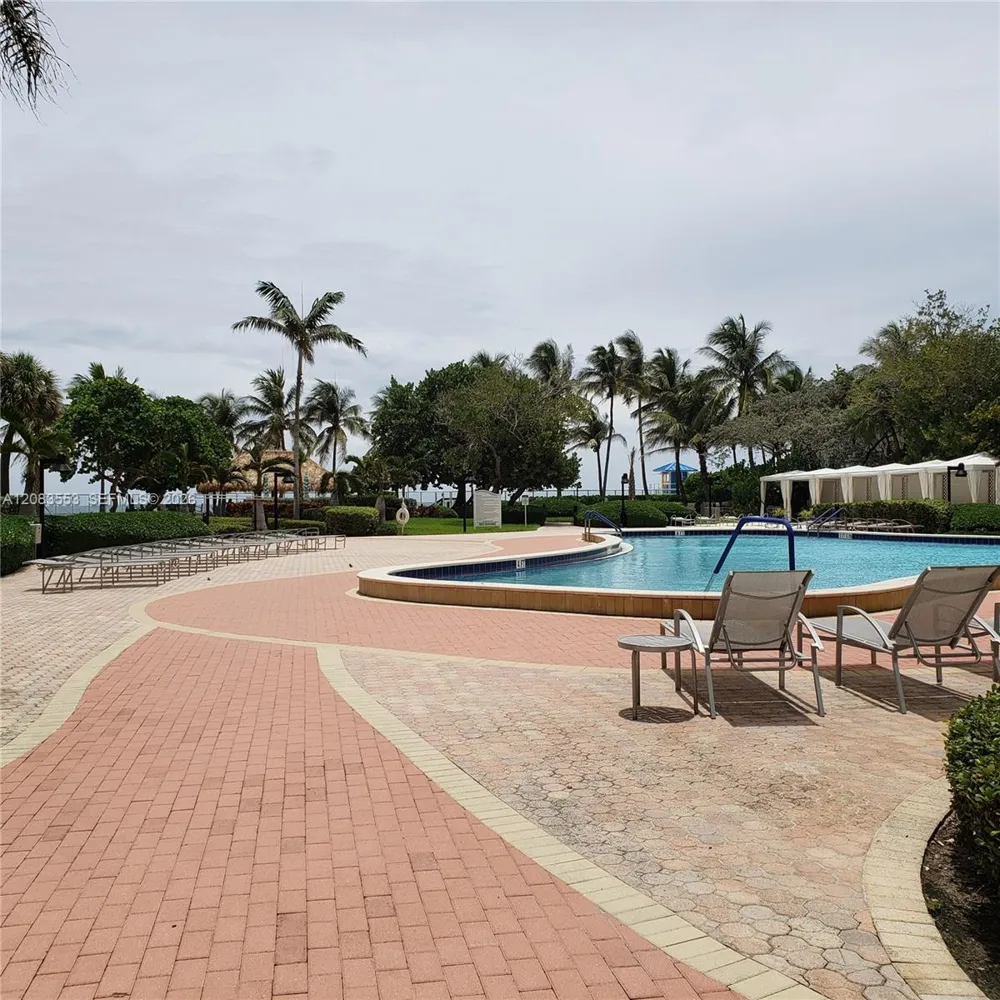 3001 S Ocean Dr #527 Hollywood, FL 33019
