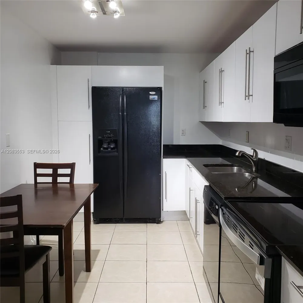 3001 S Ocean Dr #527 Hollywood, FL 33019