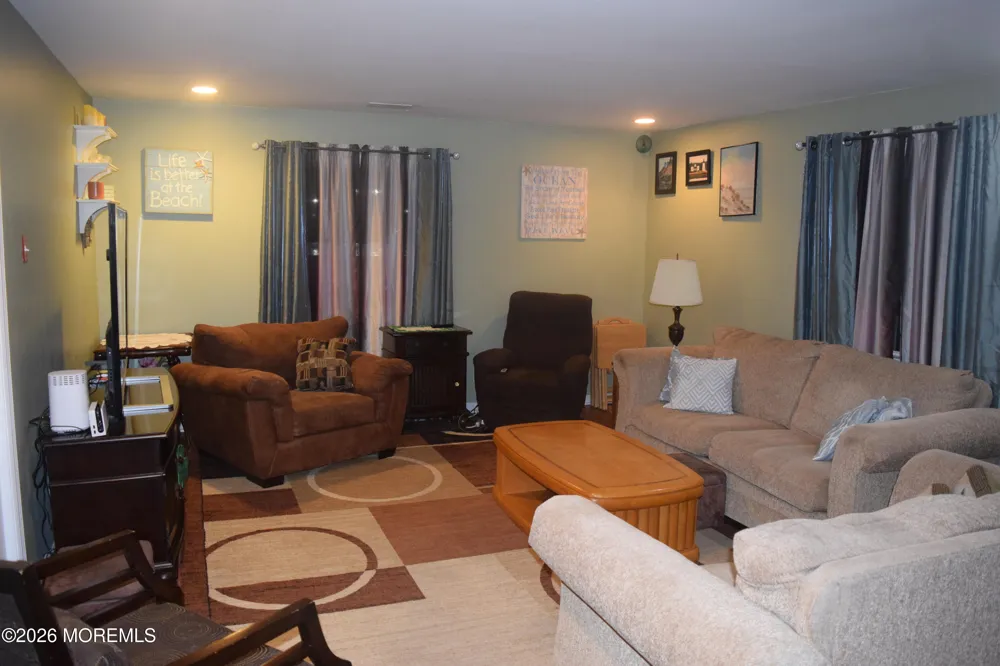 1118 Boulevard Seaside Heights, NJ 08751