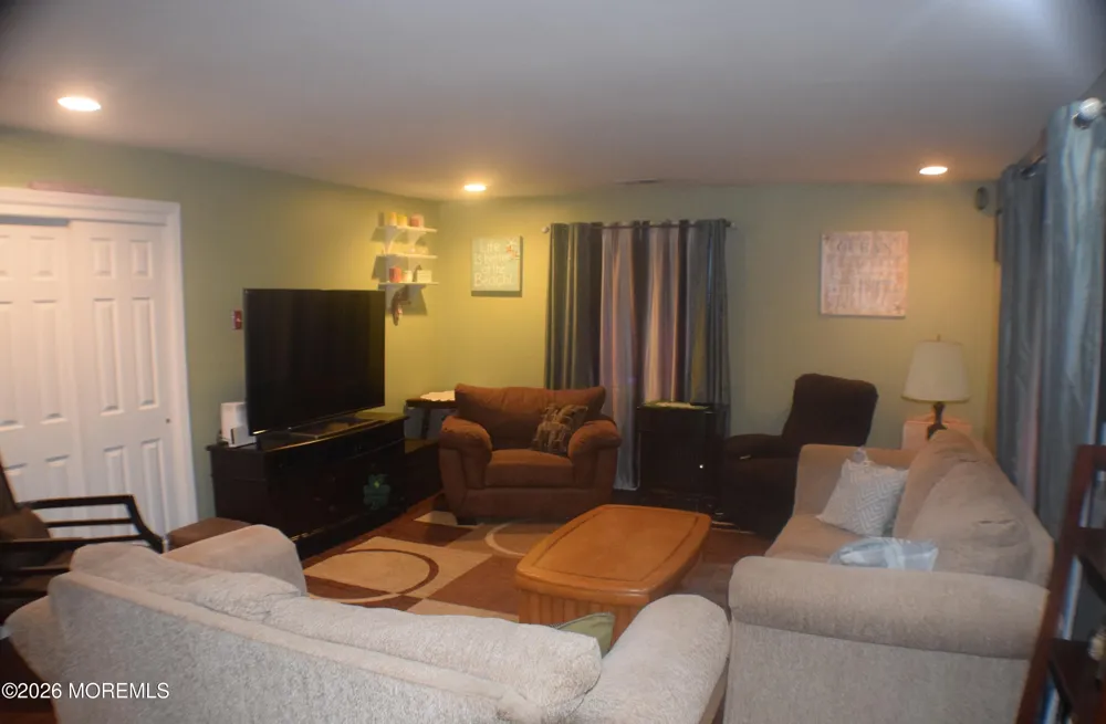 1118 Boulevard Seaside Heights, NJ 08751
