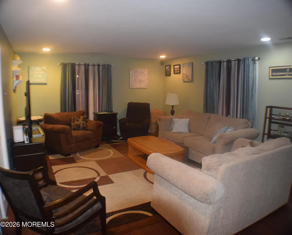 1118 Boulevard Seaside Heights, NJ 08751