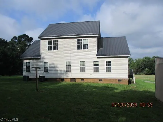 3926 Blake Road Boonville, NC 27011